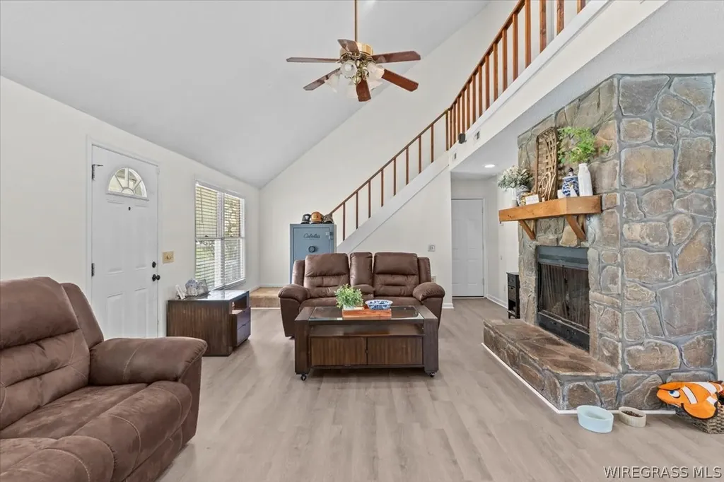 102 Pinewood Drive Enterprise AL 36330