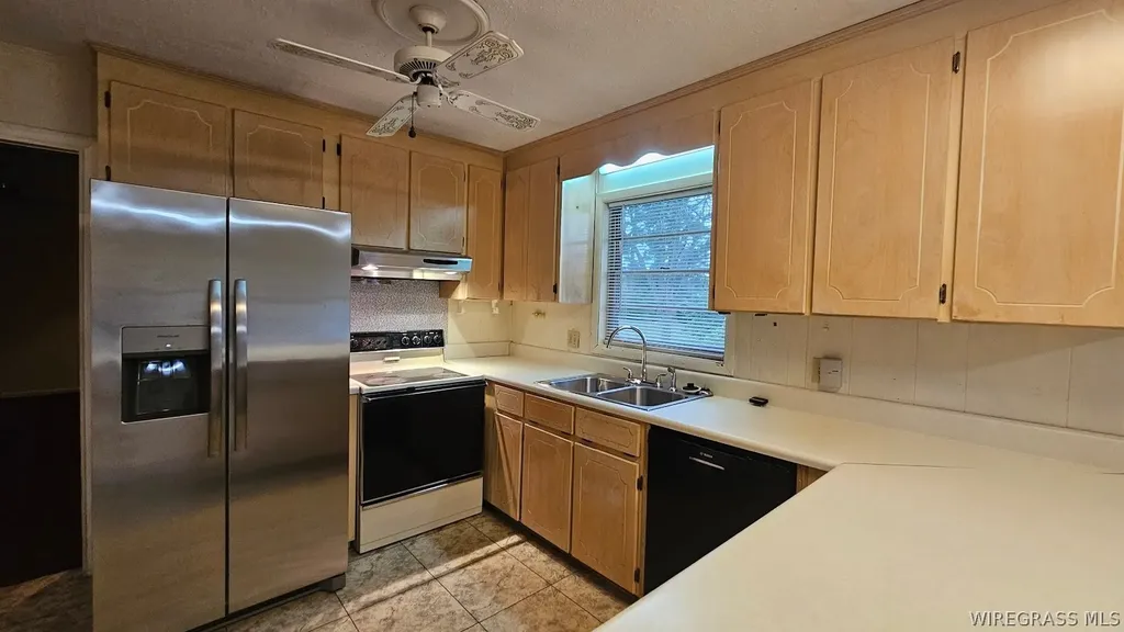 153 Berkshire Drive Ozark AL 36360