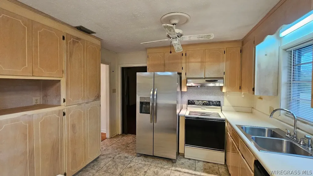 153 Berkshire Drive Ozark AL 36360