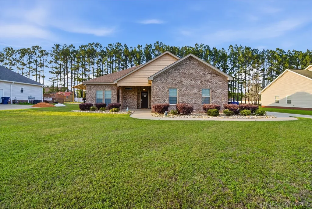 315 Bradford Lane Dothan AL 36301