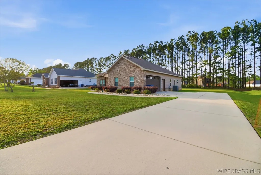 315 Bradford Lane Dothan AL 36301