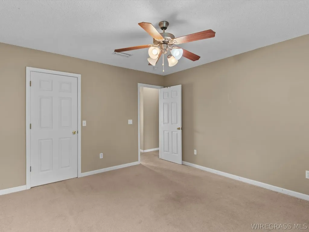194 Commons Drive Enterprise AL 36330
