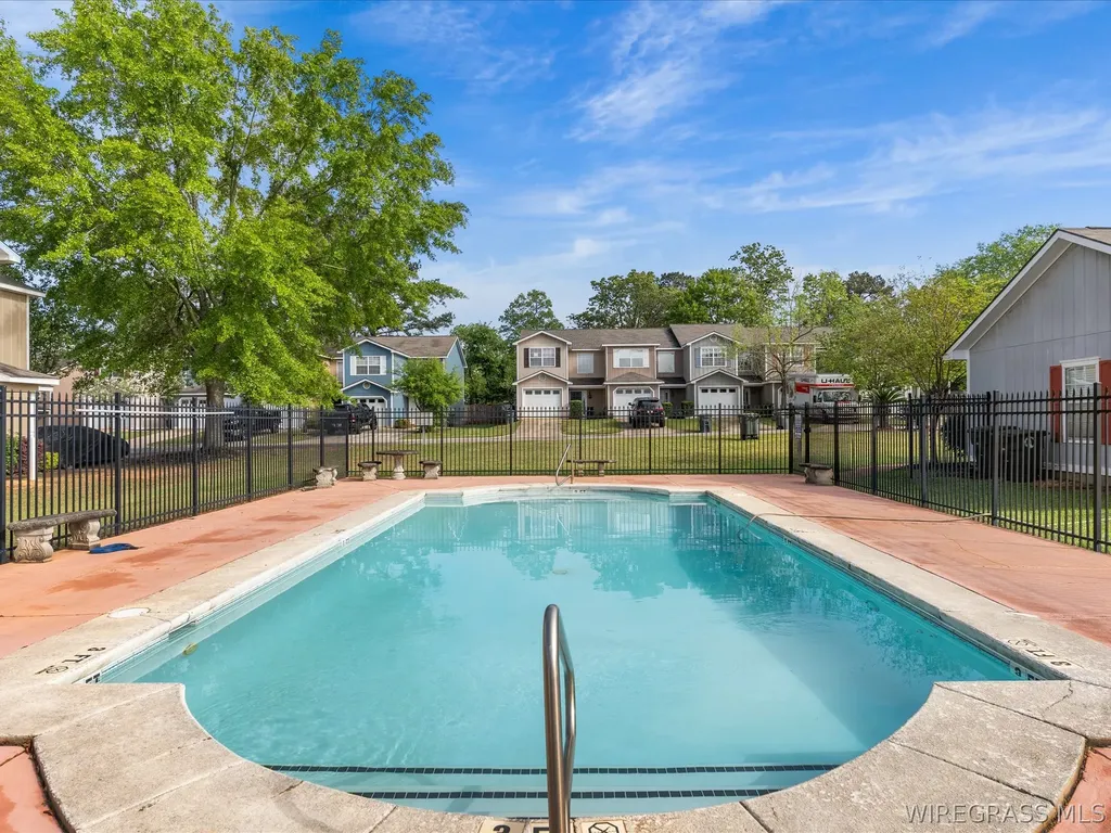 194 Commons Drive Enterprise AL 36330