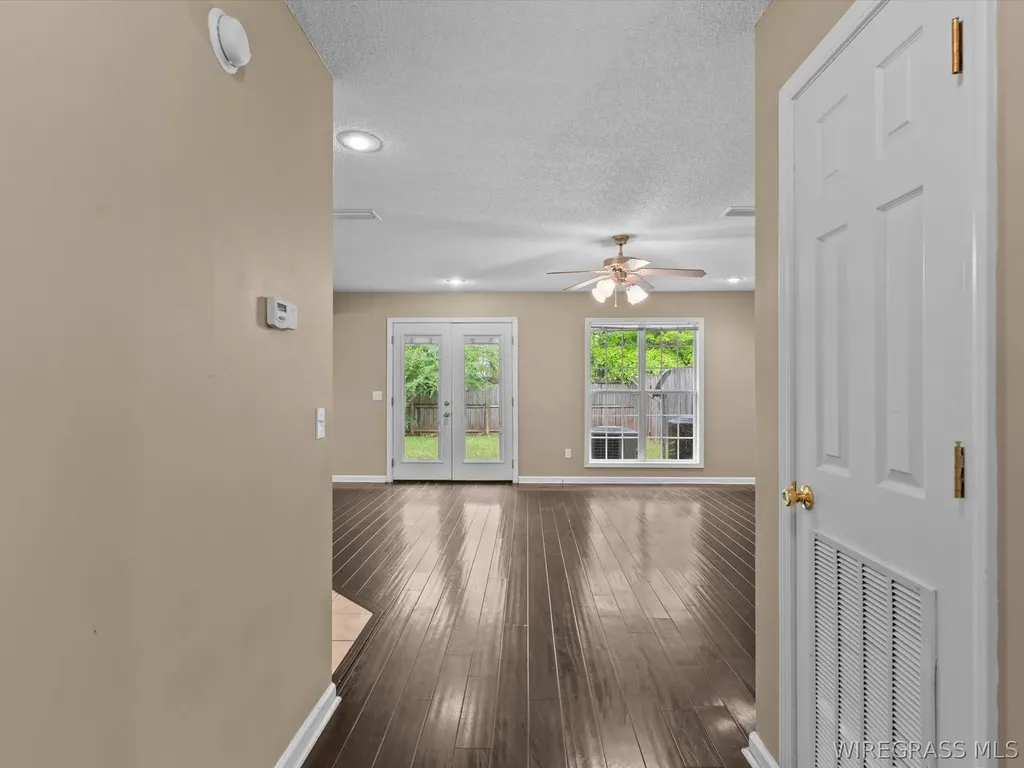 194 Commons Drive Enterprise AL 36330