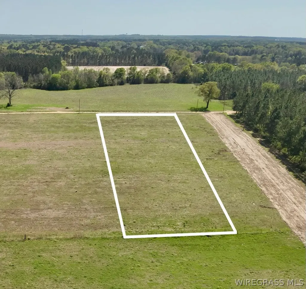 3 Huskey Road Dothan AL 36303