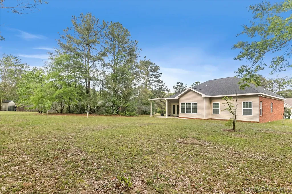 126 Charleston Place Ozark AL 36360
