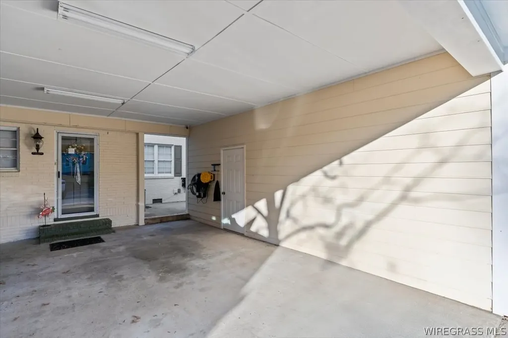 714 W Lee Street Enterprise AL 36330