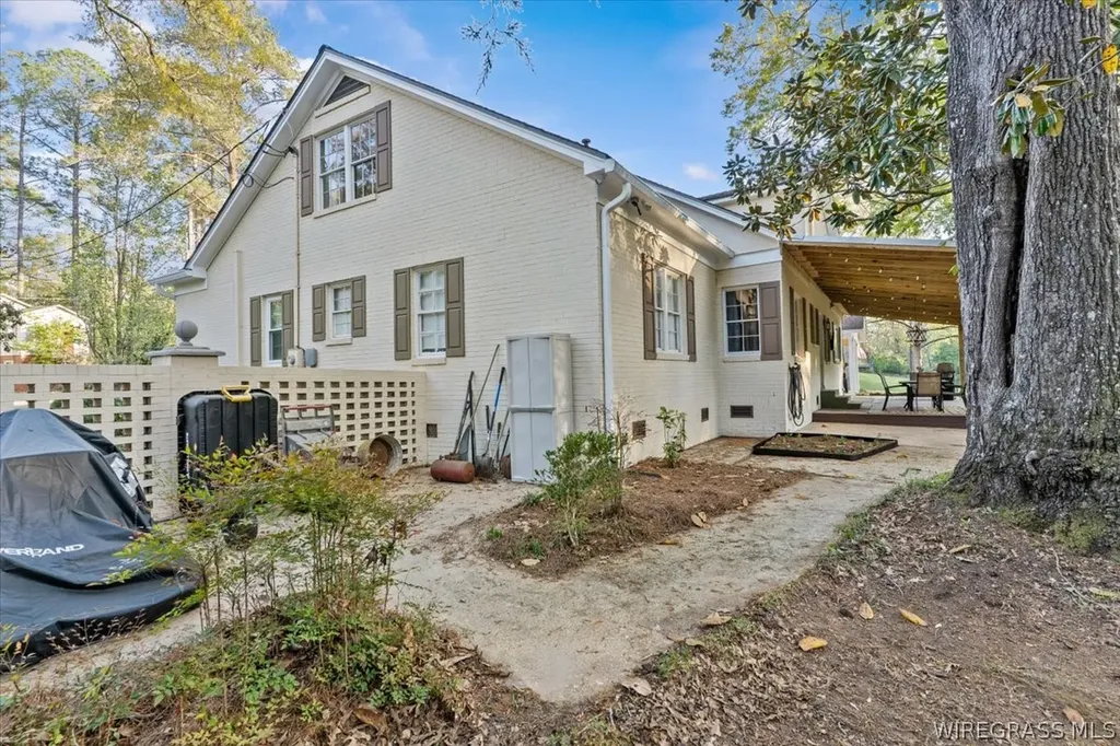 714 W Lee Street Enterprise AL 36330