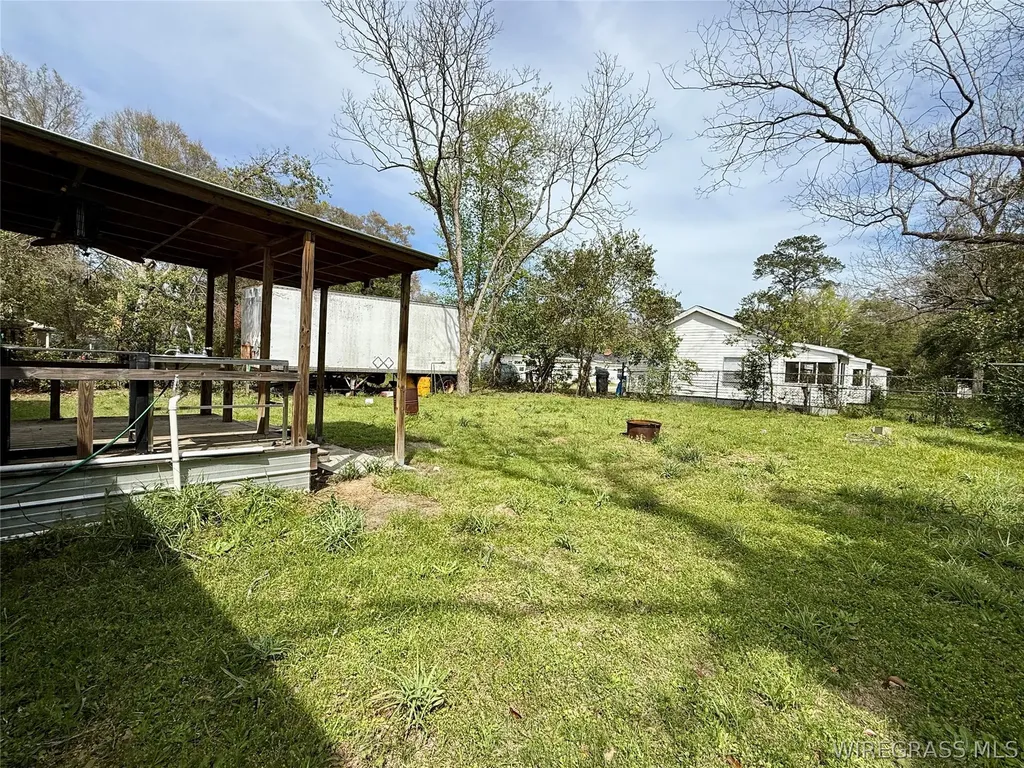 111 S Forrest Street Geneva AL 36340