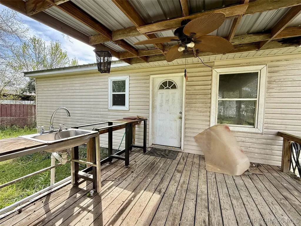111 S Forrest Street Geneva AL 36340