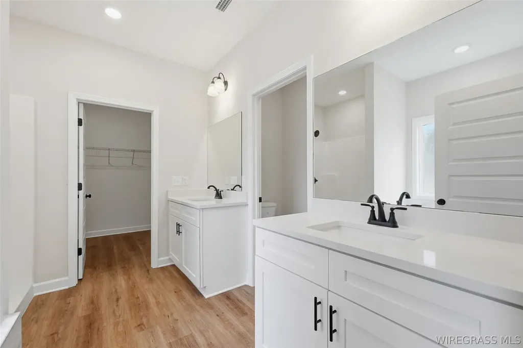317 Thornbird Loop Enterprise AL 36330