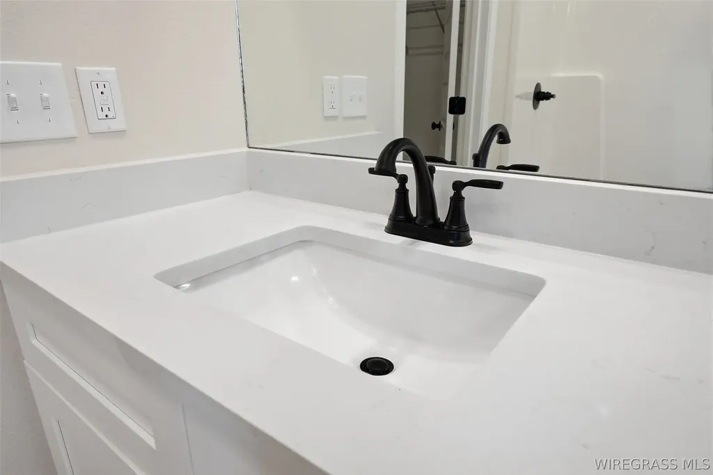 317 Thornbird Loop Enterprise AL 36330