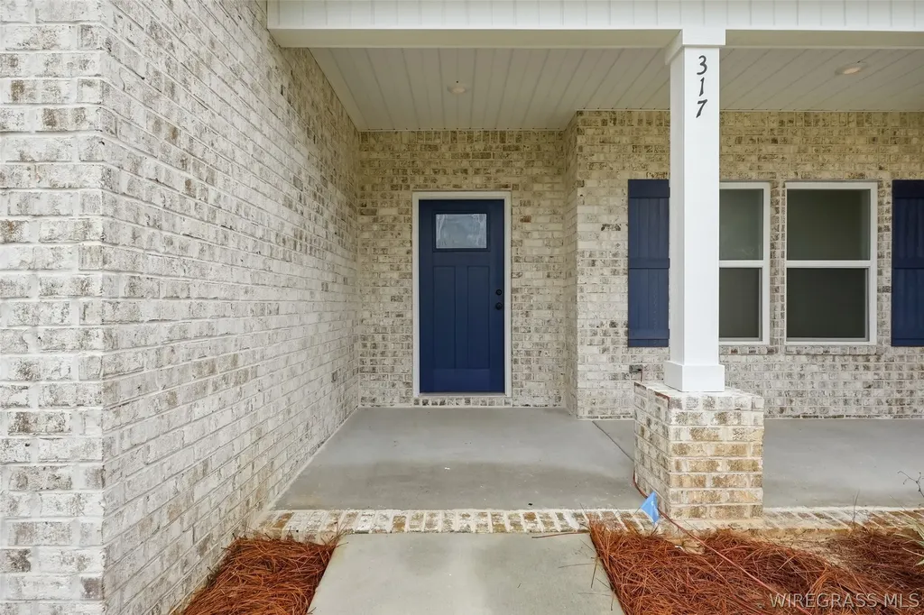 317 Thornbird Loop Enterprise AL 36330