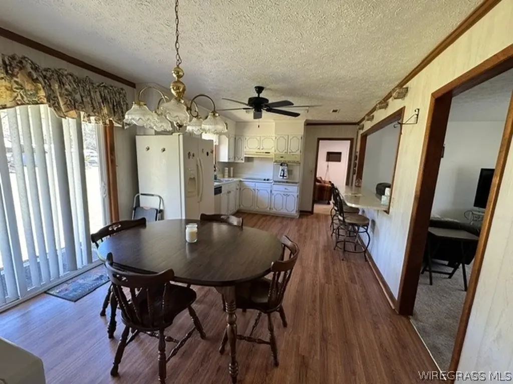 13935 Cottonwood Road Cottonwood AL 36320