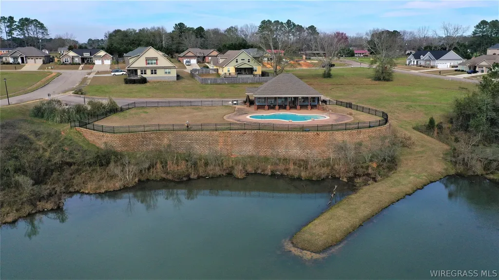 306 Turtleback Enterprise AL 36330