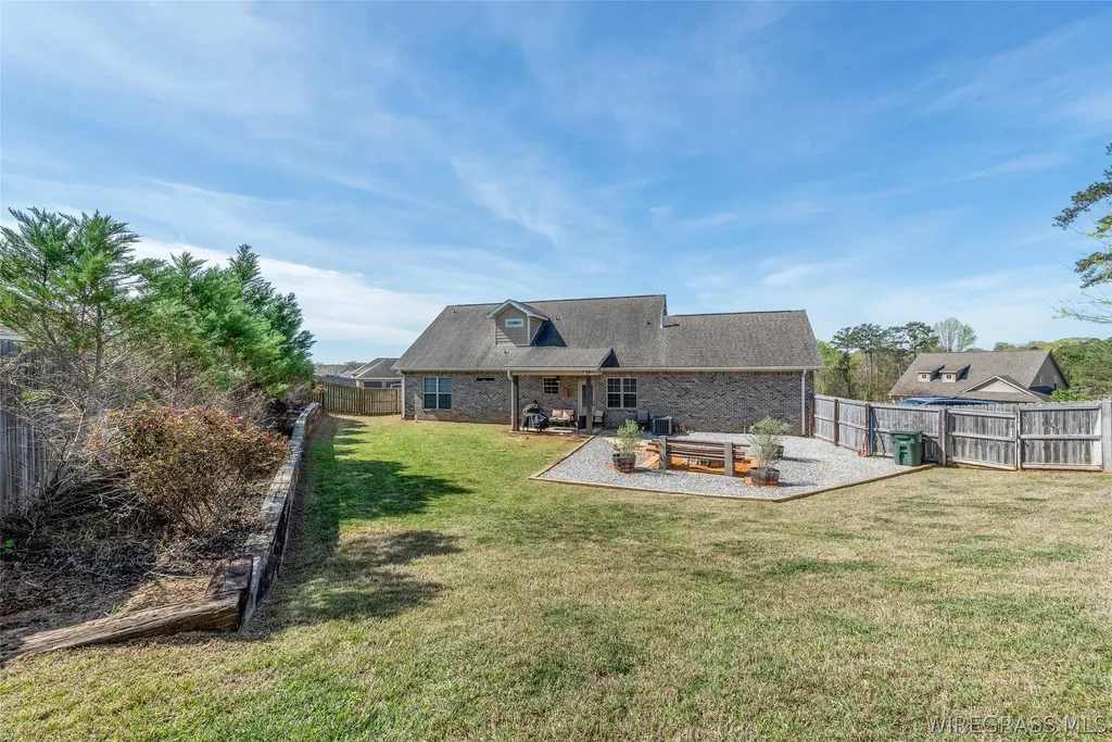 105 Dawson Lane Enterprise AL 36330