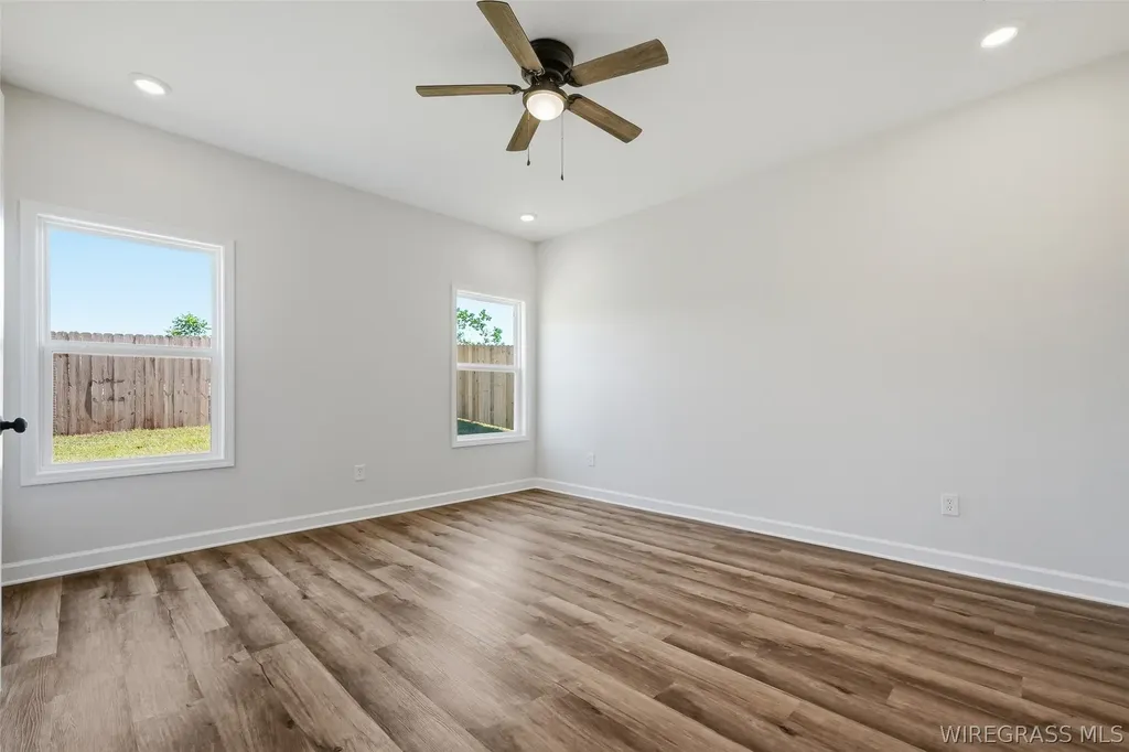 316 Thornbird Loop Enterprise AL 36330