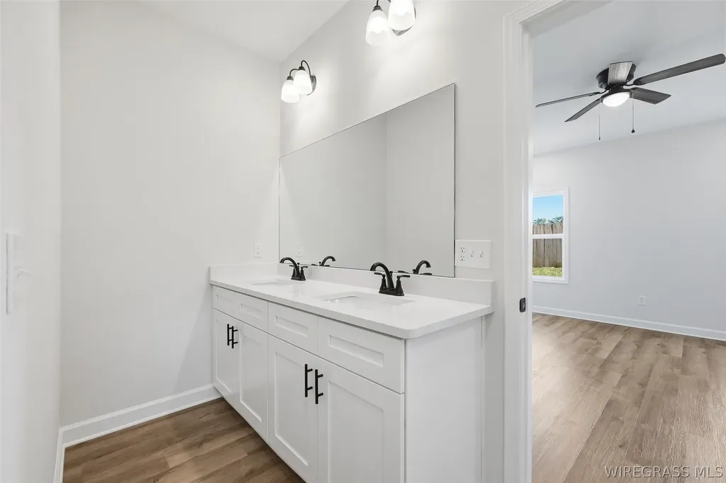 316 Thornbird Loop Enterprise AL 36330