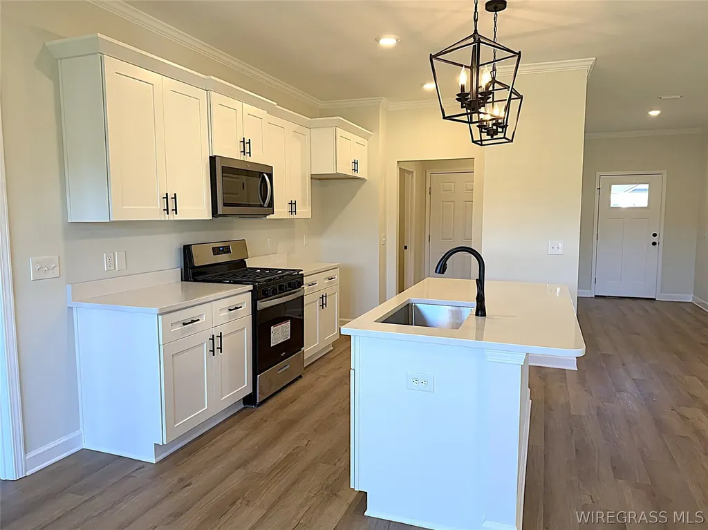 316 Thornbird Loop Enterprise AL 36330