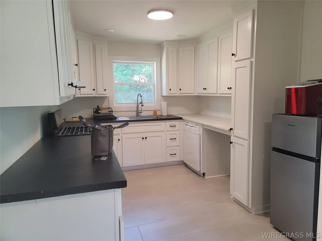 504 W Park Avenue Enterprise AL 36330