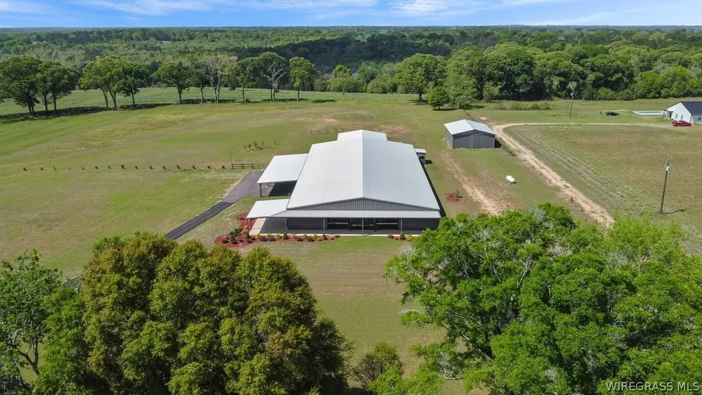 11179 County Road 1 Enterprise AL 36330