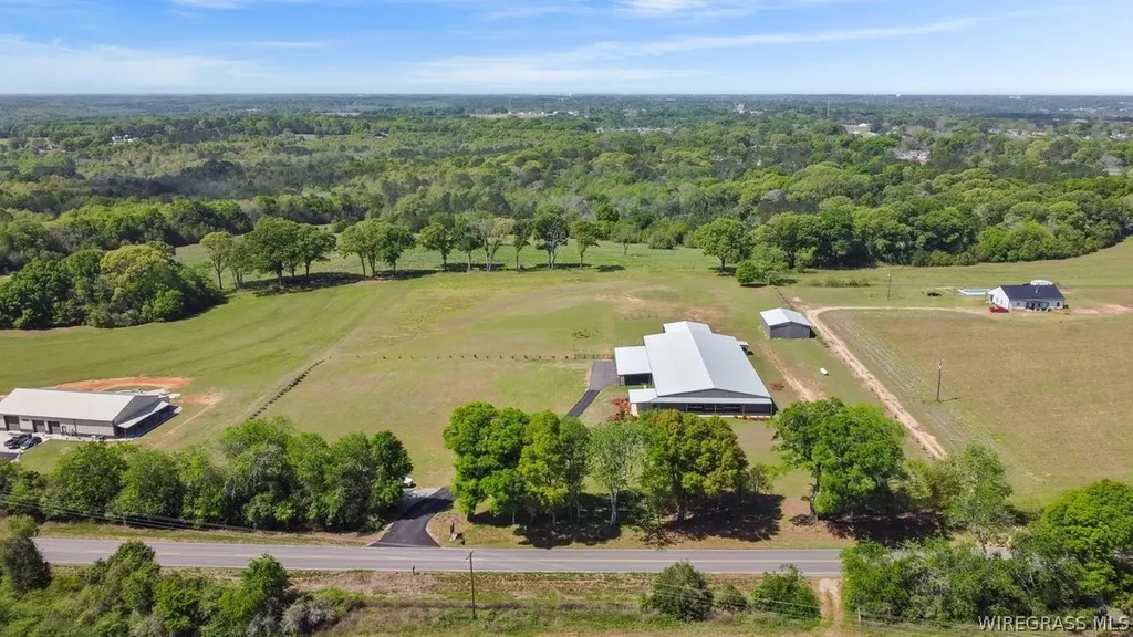 11179 County Road 1 Enterprise AL 36330