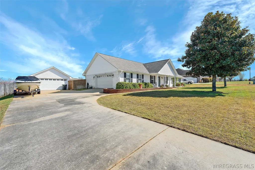 110 Stonehedge Drive Enterprise AL 36330
