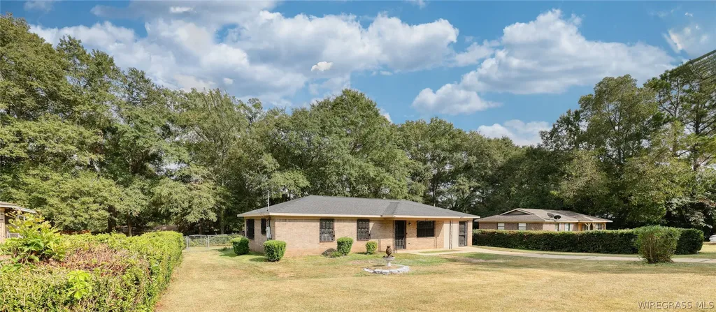 233 Johanna Drive Ozark AL 36360