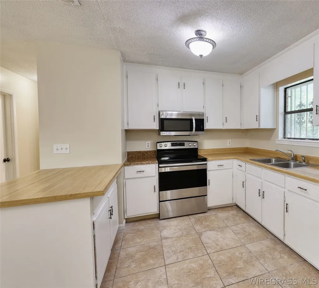 233 Johanna Drive Ozark AL 36360