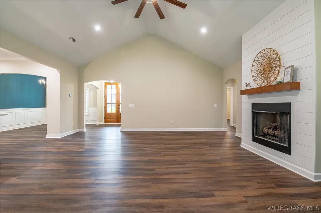 109 Sabel Drive Enterprise AL 36330