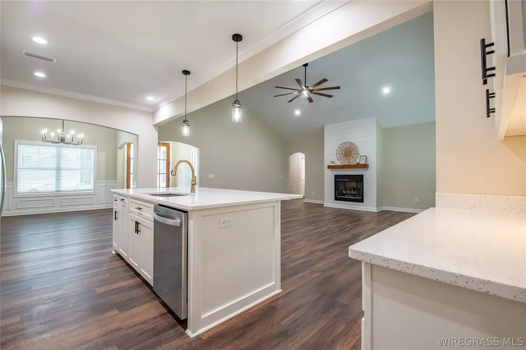 109 Sabel Drive Enterprise AL 36330