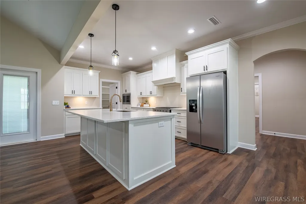 109 Sabel Drive Enterprise AL 36330