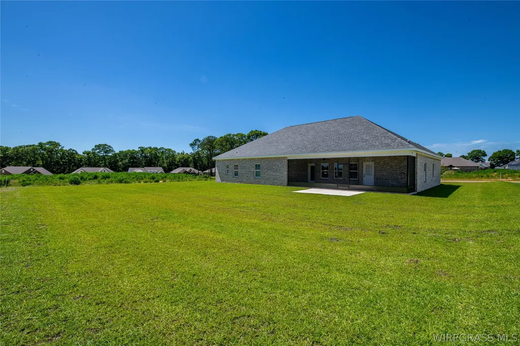 109 Sabel Drive Enterprise AL 36330