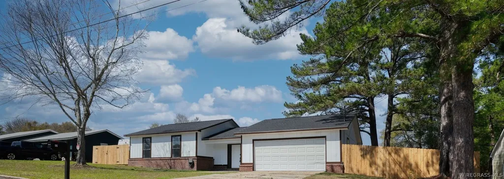96 Blackhawk Drive Daleville AL 36322