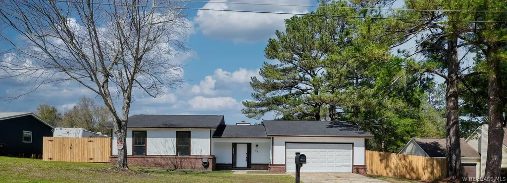 96 Blackhawk Drive Daleville AL 36322