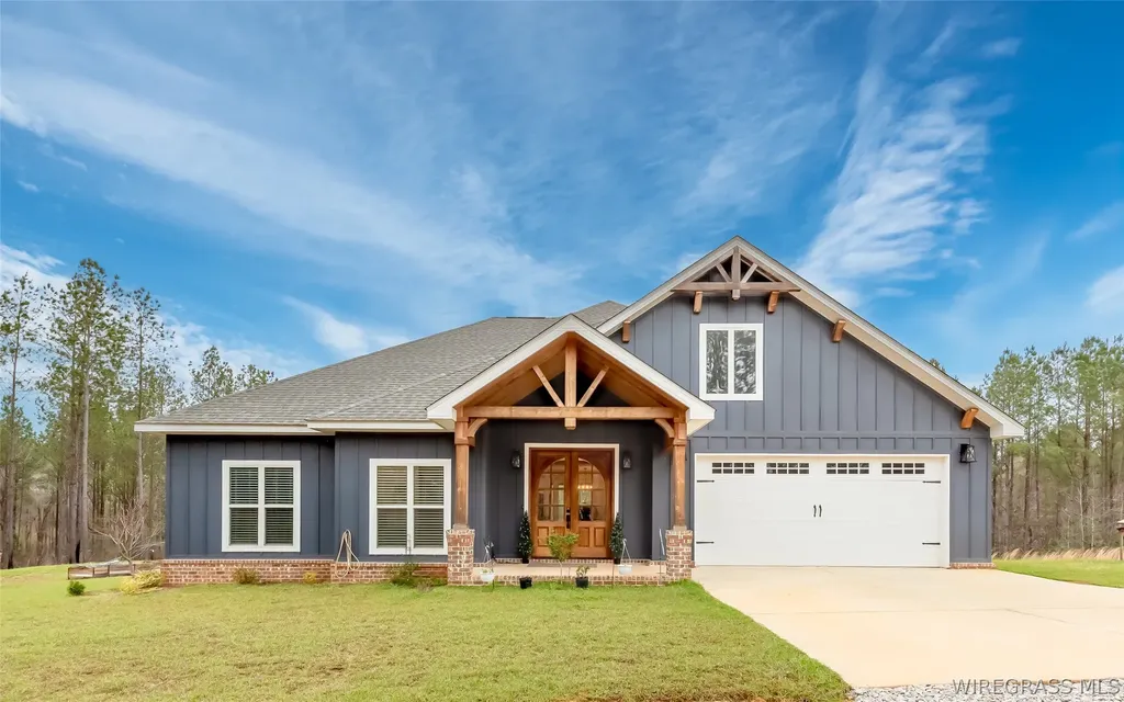 1059 County Road 330 Circle Elba AL 36323