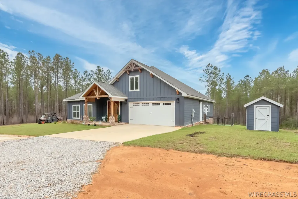 1059 County Road 330 Circle Elba AL 36323