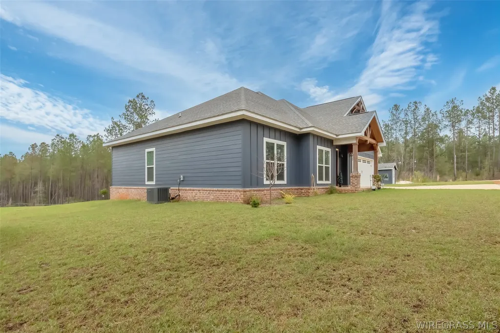 1059 County Road 330 Circle Elba AL 36323