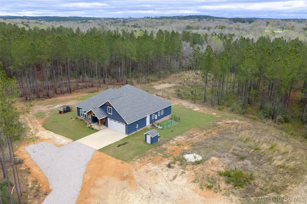 1059 County Road 330 Circle Elba AL 36323