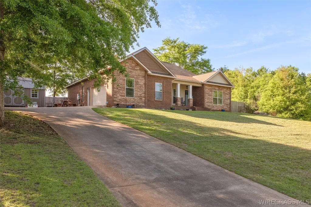 3435 Lake Oak Ridge Drive Enterprise AL 36330