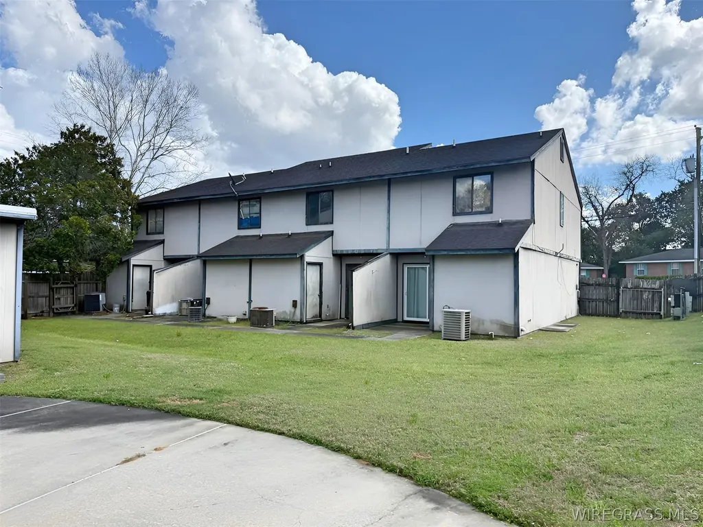 467 E Eufaula, Depot Street Ozark AL 36360