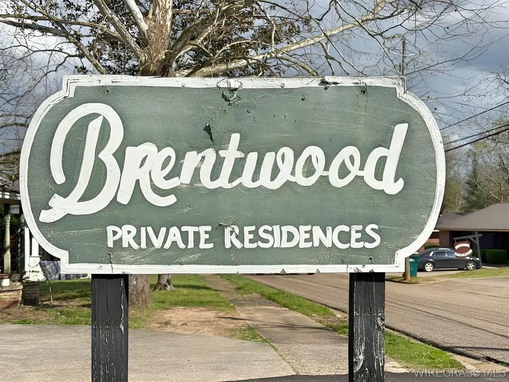 467 E Eufaula, Depot Street Ozark AL 36360