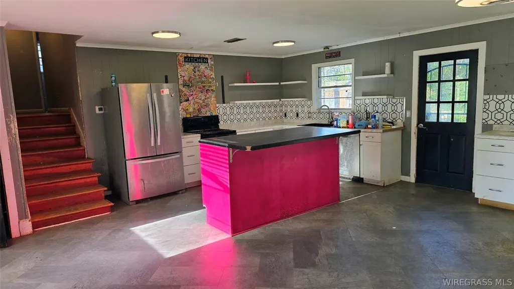 300 Johnson Street Brundidge AL 36010