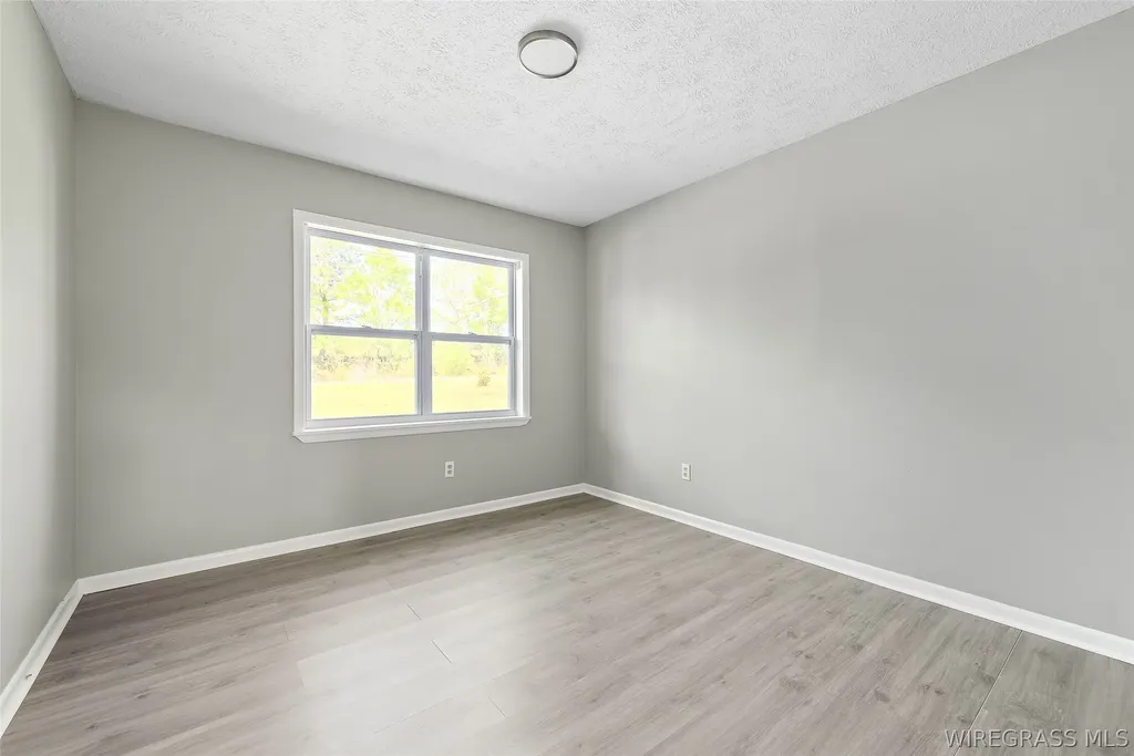 553 Iris Road Dothan AL 36301