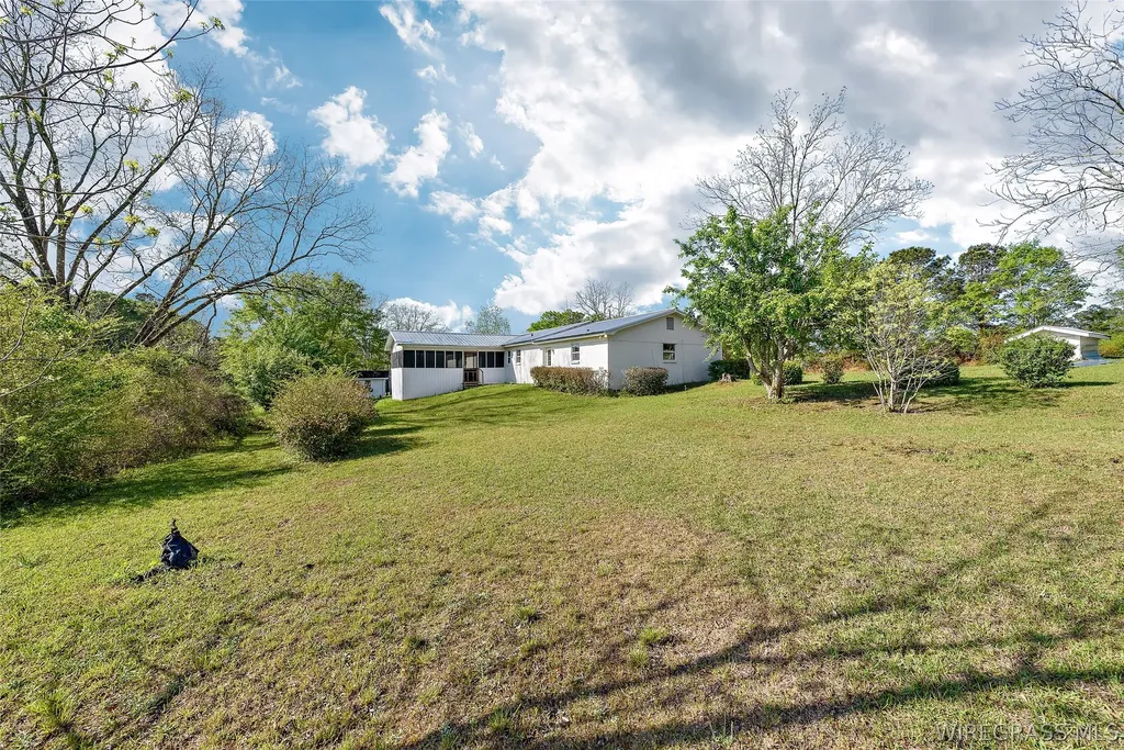 553 Iris Road Dothan AL 36301