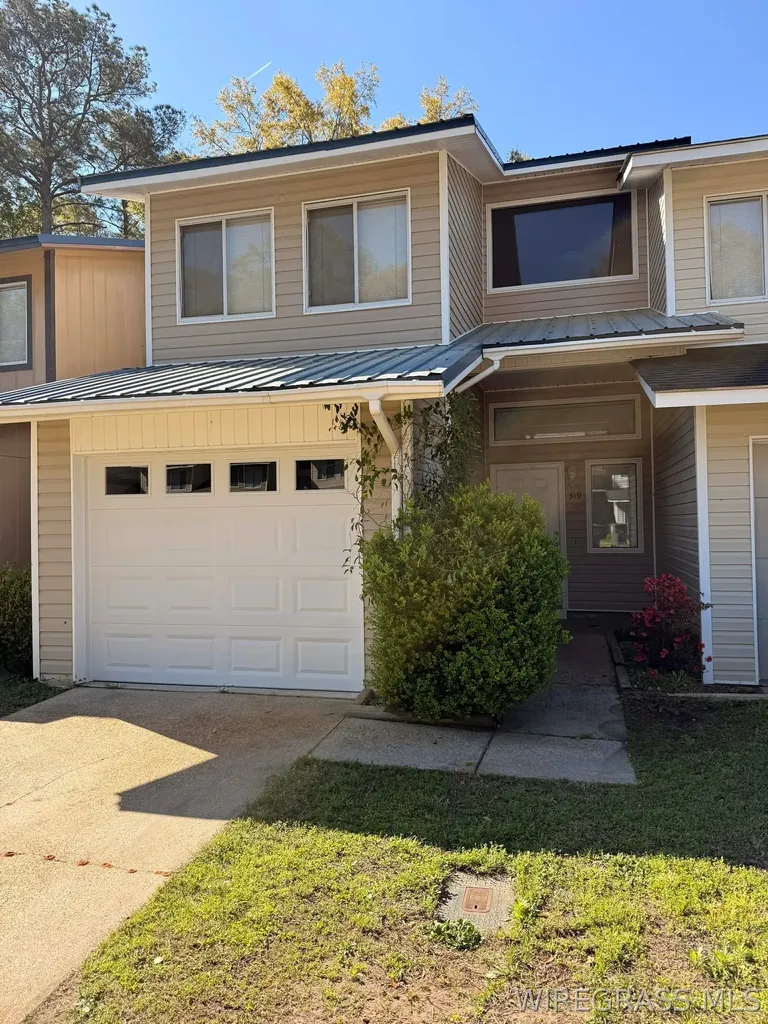 319 Candlebrook Drive Enterprise AL 36330