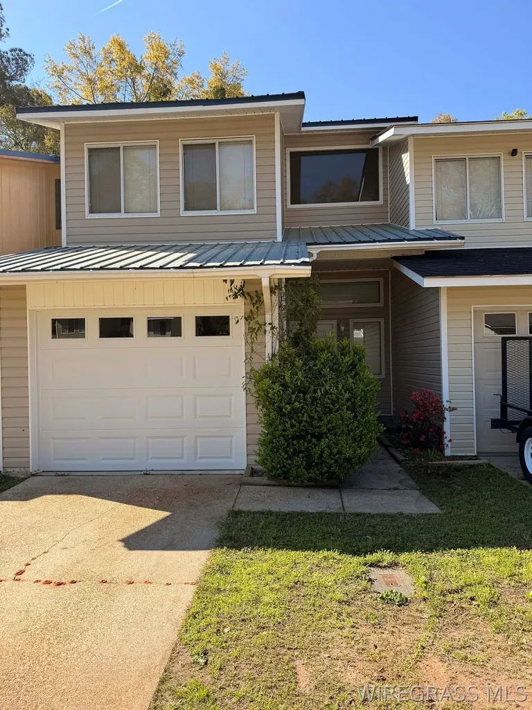 319 Candlebrook Drive Enterprise AL 36330