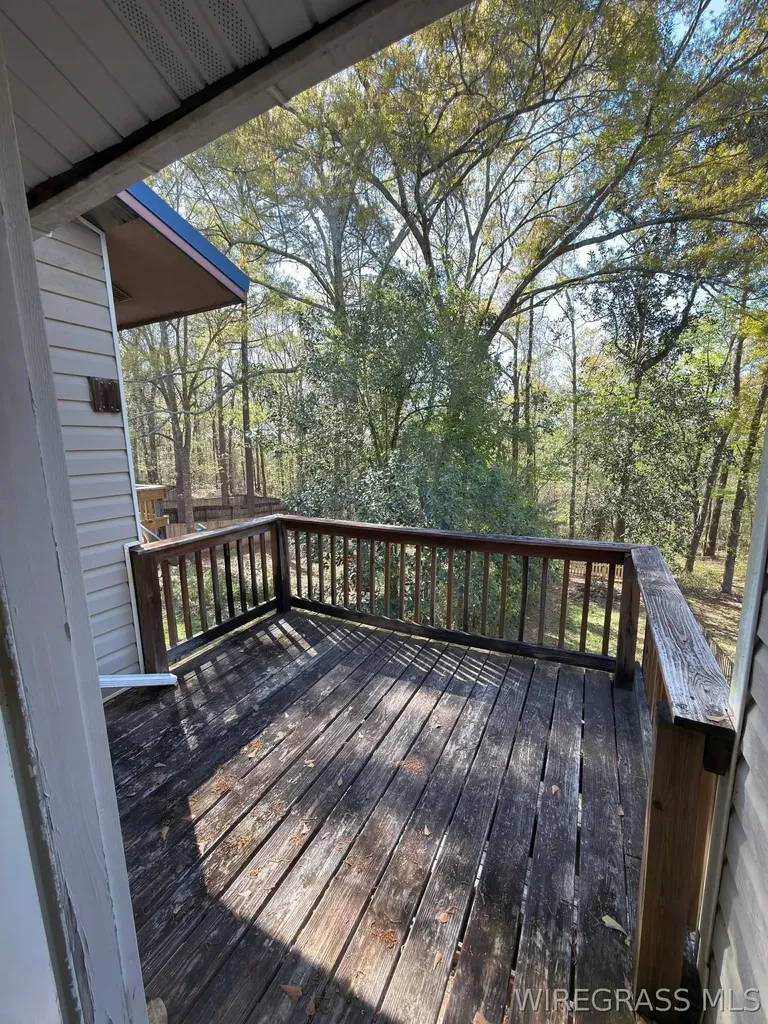 319 Candlebrook Drive Enterprise AL 36330