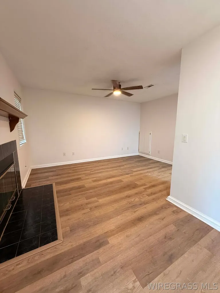 319 Candlebrook Drive Enterprise AL 36330