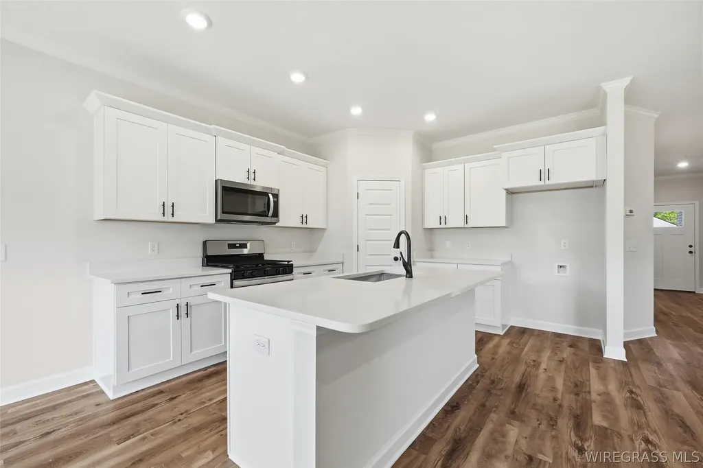 329 Thornbird Loop Enterprise AL 36330